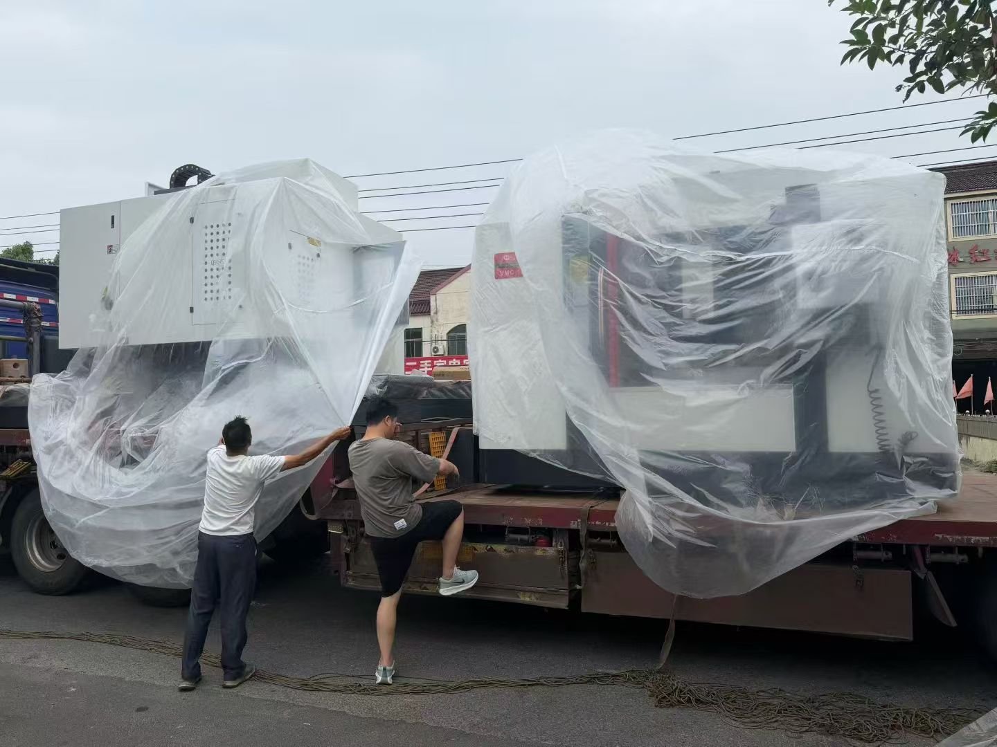 Machines prepared for transport